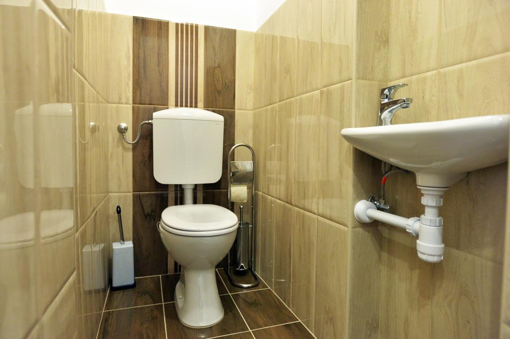 Foter Apartman Еґер Екстер'єр фото